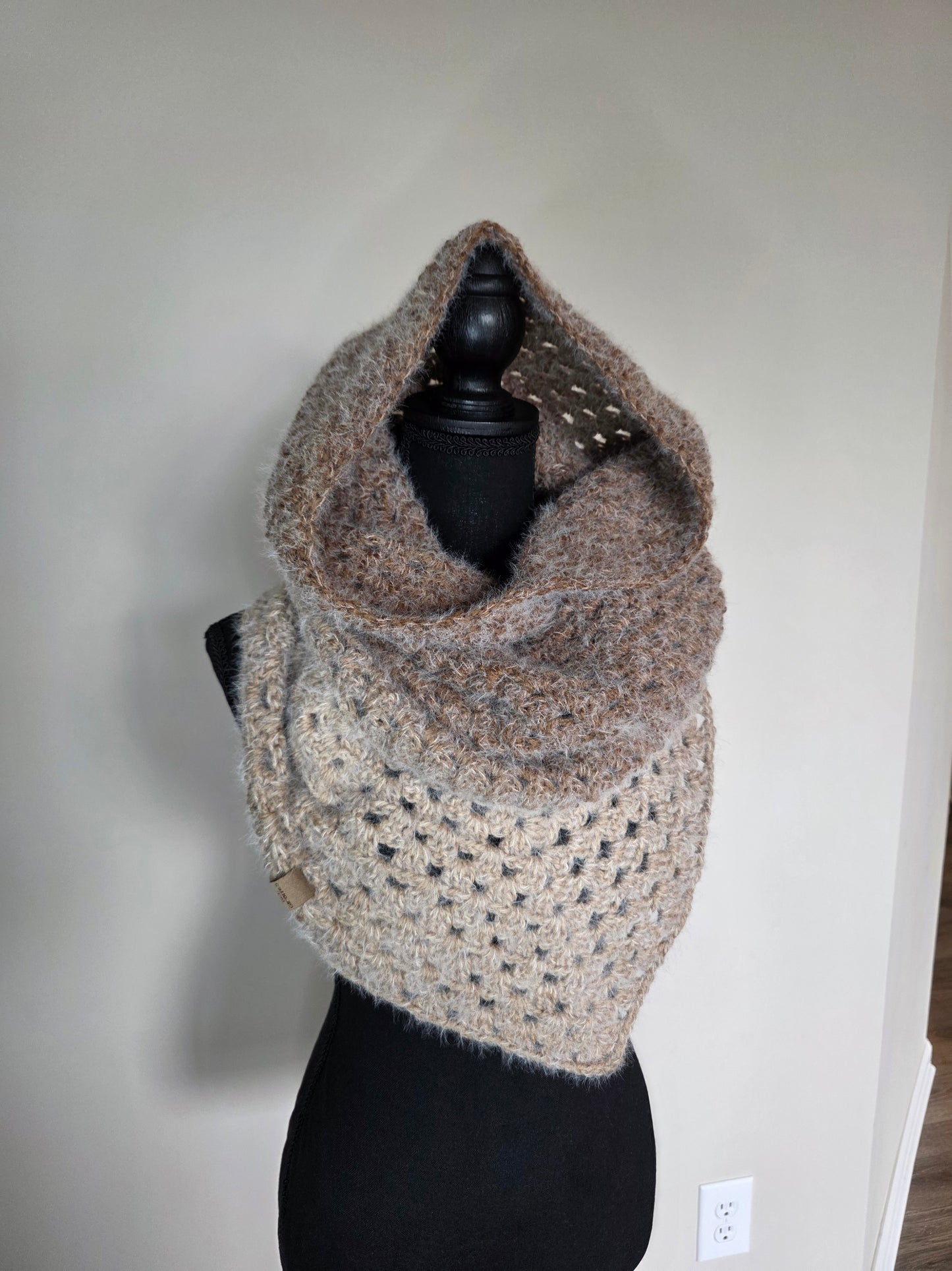 Cowl