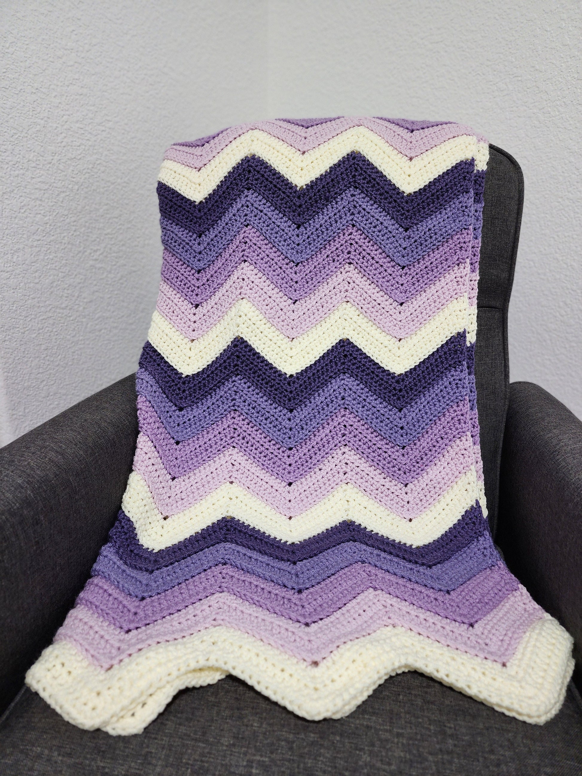 Crochet purple chevron blanket