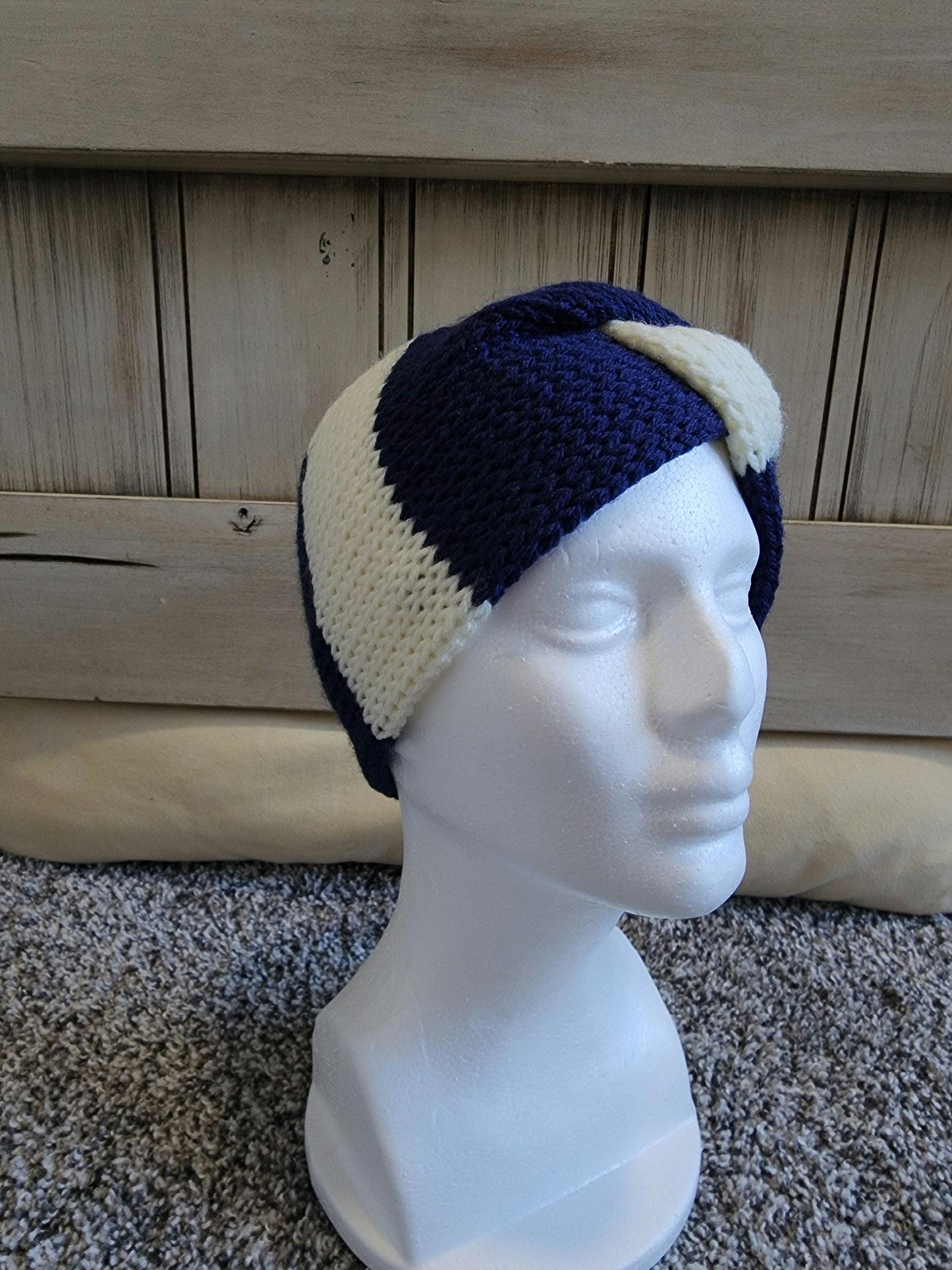 Teen/small adult earwarmer